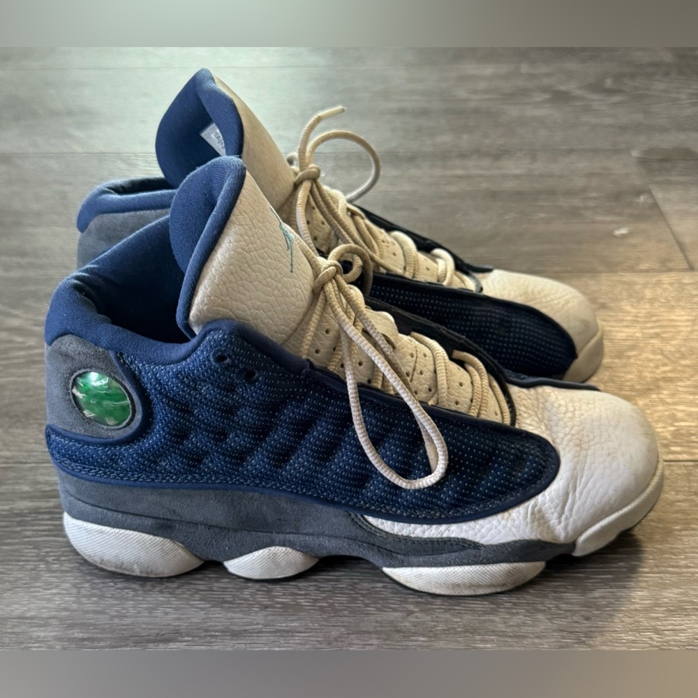 Youth / Mens JORDAN 13 retro shoes sz 7